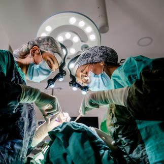 Two female surgeons