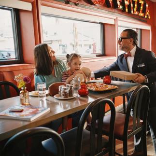 Harper+Alex+Dr.Ruiz_Table_1071_EXT