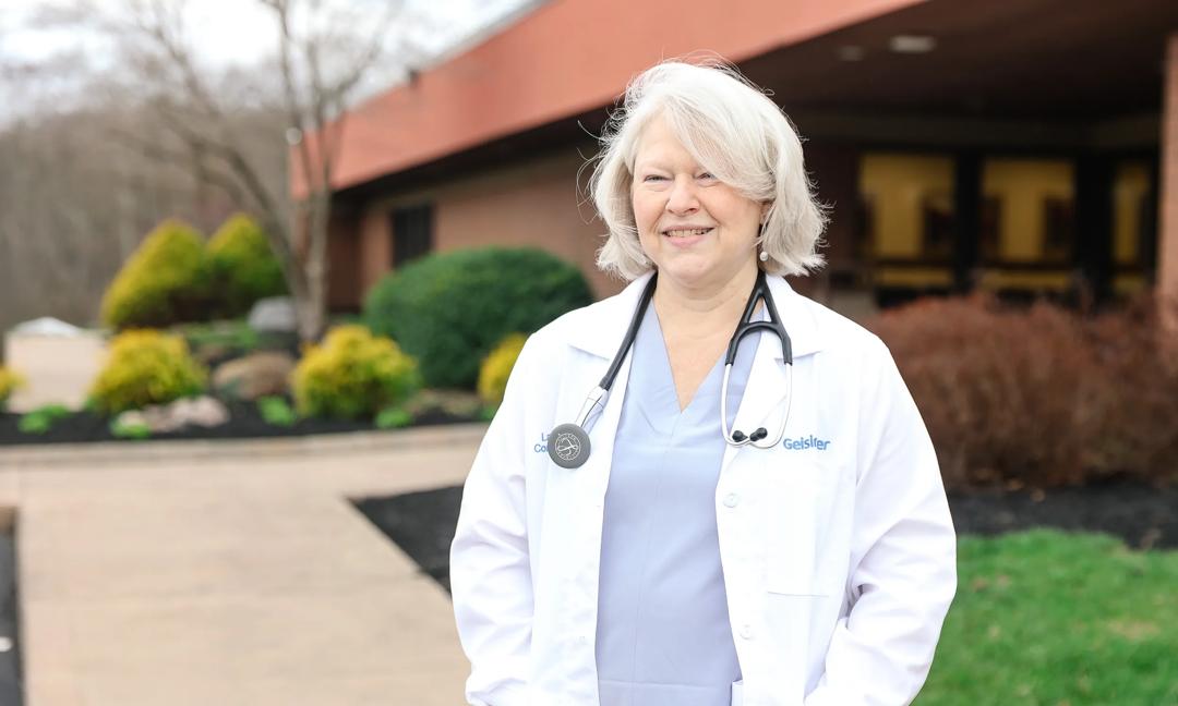 Laura Siems MD HR4